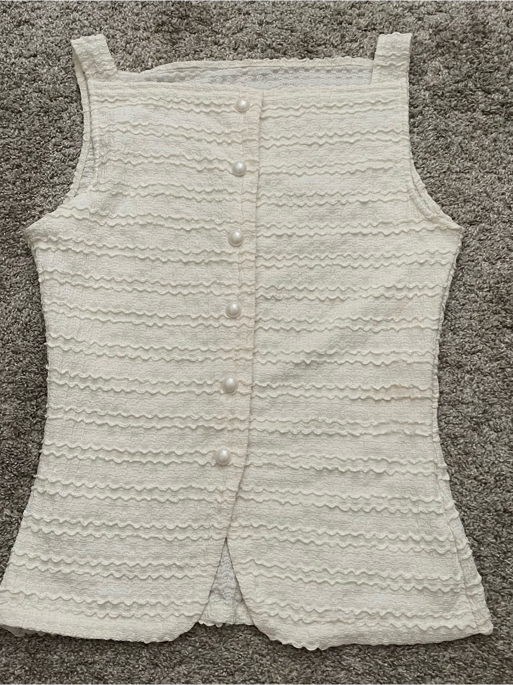 Vintage Pearl-Button Cream Lace Tank Top